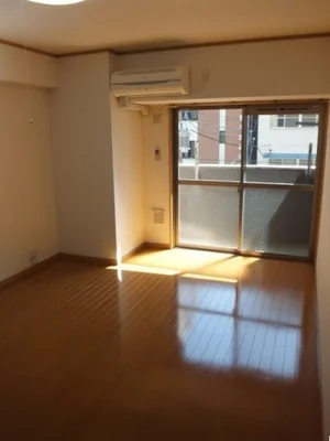 のマンスリーマンション・ウィークリーマンション「プラシード　Ｙ’ｓ 302・洋室(No.1311879)」メイン画像