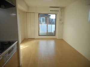 のマンスリーマンション・ウィークリーマンション「Ｆｒａｉｓｅ　Ｃｏｃｏ　Ⅰ 204・洋室(No.1311909)」メイン画像