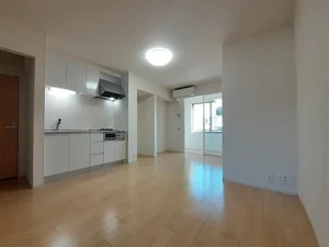 のマンスリーマンション・ウィークリーマンション「ライラックⅡ 103・洋室(No.1312109)」メイン画像