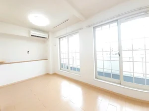 のマンスリーマンション・ウィークリーマンション「サンフラワーＡ 203・洋室(No.1312150)」メイン画像