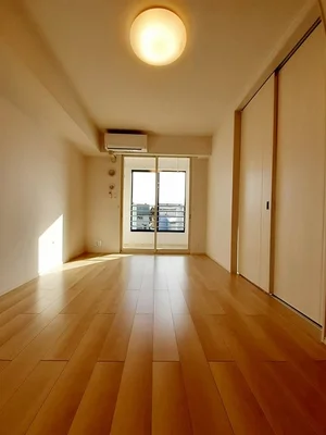 のマンスリーマンション・ウィークリーマンション「ヴィラ　ベルディ　Ⅰ 202・洋室(No.1312267)」メイン画像