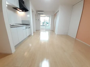 のマンスリーマンション・ウィークリーマンション「カレント　ヒガシウズラ　Ｃ 101・洋室(No.1312276)」メイン画像