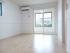 のマンスリーマンション・ウィークリーマンション「プラシード　パラッツオ 105・洋室(No.1312278)」メイン画像