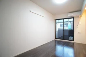 のマンスリーマンション・ウィークリーマンション「アリッサム 102・洋室(No.1312396)」メイン画像