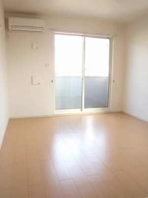 新居浜駅（愛媛県）のマンスリーマンション・ウィークリーマンション「イリーデ・カーサⅡ 101・DK(No.1312424)」メイン画像