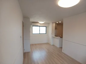 のマンスリーマンション・ウィークリーマンション「Ｌｕｃｅ’ｓ 107・洋室(No.1312460)」メイン画像