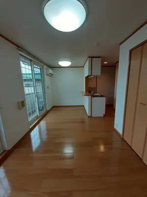 育英大学周辺のマンスリーマンション・ウィークリーマンション「メゾン　アムール 202・洋室(No.1312620)」メイン画像