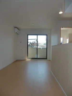 のマンスリーマンション・ウィークリーマンション「ビ・オーラ千（ＳＥＮ） 103・洋室(No.1312648)」メイン画像