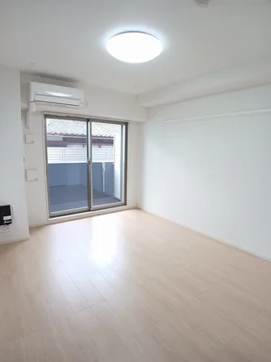 のマンスリーマンション・ウィークリーマンション「メゾン　ド　エートゥゼット 101・洋室(No.1312650)」メイン画像