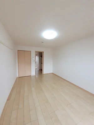 のマンスリーマンション・ウィークリーマンション「ベル・シャンブル 302・洋室(No.1312669)」メイン画像