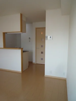 のマンスリーマンション・ウィークリーマンション「カートル　トレーフル 204・洋室(No.1313068)」メイン画像