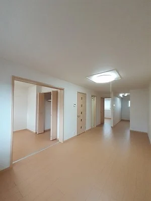 のマンスリーマンション・ウィークリーマンション「オビイーズ 202・洋室(No.1313072)」メイン画像