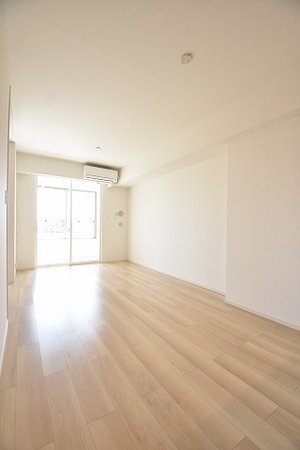 のマンスリーマンション・ウィークリーマンション「メゾン・ラ・ボヌールⅩⅥ 102・LDK(No.1313116)」メイン画像