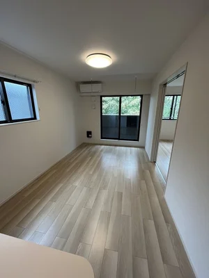 のマンスリーマンション・ウィークリーマンション「ロジュマン壱番館 201・洋室(No.1313196)」メイン画像