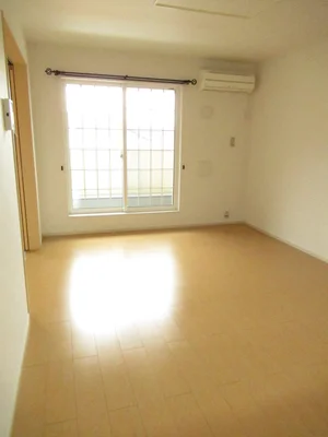 のマンスリーマンション・ウィークリーマンション「モン・ソレイユＡ 202・洋室(No.1313245)」メイン画像