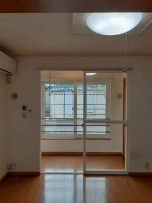 のマンスリーマンション・ウィークリーマンション「デンファレ　Ⅱ 102・洋室(No.1313363)」メイン画像