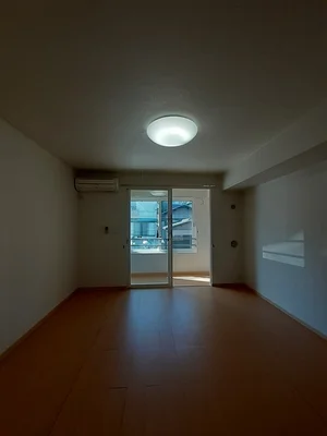 のマンスリーマンション・ウィークリーマンション「カーサ　レガーロⅡ 103・洋室(No.1313367)」メイン画像