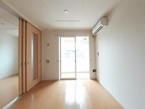 のマンスリーマンション・ウィークリーマンション「ドゥ・ステージアⅡ 202・洋室(No.1313373)」メイン画像