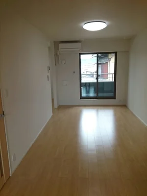 三重県のマンスリーマンション・ウィークリーマンション「エタニティフィールドＢ 201・洋室(No.1313427)」メイン画像