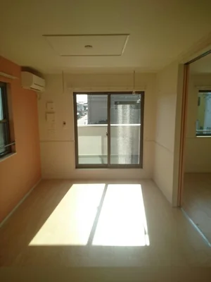 阿倉川駅（三重県）のマンスリーマンション・ウィークリーマンション「ビアン　Ａ 201・洋室(No.1313431)」メイン画像