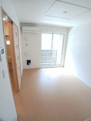 のマンスリーマンション・ウィークリーマンション「モンテ　グランデ　Ⅱ 102・洋室(No.1313457)」メイン画像