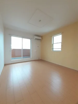 のマンスリーマンション・ウィークリーマンション「ハーモニー・ガーデンⅠ 205・洋室(No.1313551)」メイン画像