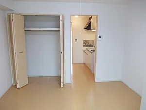 のマンスリーマンション・ウィークリーマンション「サンパレス 103・洋室(No.1313566)」メイン画像