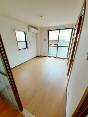 のマンスリーマンション・ウィークリーマンション「クワイエットハイツＢ 101・洋室(No.1313587)」メイン画像