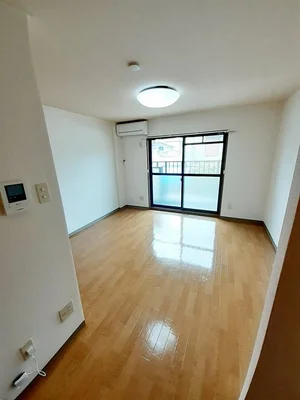 のマンスリーマンション・ウィークリーマンション「ウィステアリア　ハイム 202・洋室(No.1313595)」メイン画像