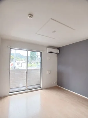 山口駅（山口県）のマンスリーマンション・ウィークリーマンション「チェリー・ブロッサムⅡ 101・洋室(No.1313659)」メイン画像