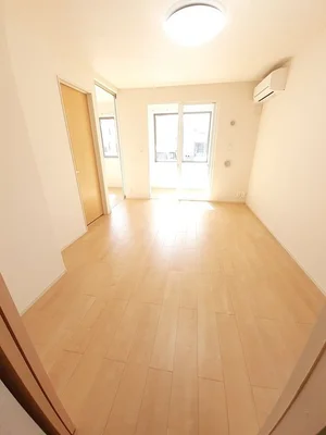 のマンスリーマンション・ウィークリーマンション「ラ・リベルタ 105・洋室(No.1313665)」メイン画像