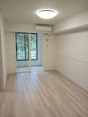 のマンスリーマンション・ウィークリーマンション「ロイヤルＳ＆Ｃ　Ａ 104・洋室(No.1313674)」メイン画像