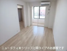 のマンスリーマンション・ウィークリーマンション「フラワーハイツ壱番館 104・洋室(No.1313727)」メイン画像