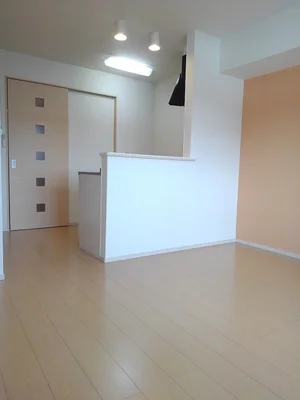 のマンスリーマンション・ウィークリーマンション「スウィートガーデン　Ｂ 202・洋室(No.1313766)」メイン画像