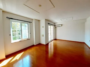 のマンスリーマンション・ウィークリーマンション「サンパティーク　アビテ　Ⅰ 102・洋室(No.1313793)」メイン画像