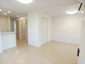 のマンスリーマンション・ウィークリーマンション「ユニットロル手光　Ｂ 201・洋室(No.1313843)」メイン画像