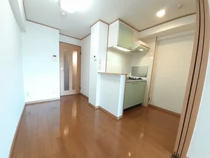 のマンスリーマンション・ウィークリーマンション「ハミングバード上吉田 302・洋室(No.1313861)」メイン画像