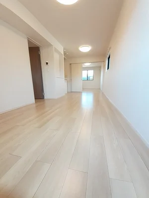 のマンスリーマンション・ウィークリーマンション「ＳＯＲＡ 204・洋室(No.1313920)」メイン画像