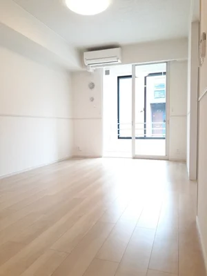 のマンスリーマンション・ウィークリーマンション「プラヤ　アレーナ 102・洋室(No.1313946)」メイン画像