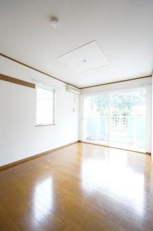 のマンスリーマンション・ウィークリーマンション「ラルゴ　プラーサⅡ 101・洋室(No.1313979)」メイン画像