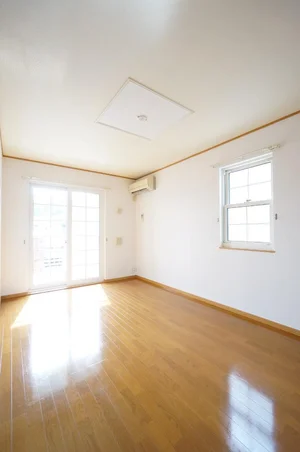 のマンスリーマンション・ウィークリーマンション「サウスレイクマーサ壱番館　Ⅱ 101・洋室(No.1313983)」メイン画像