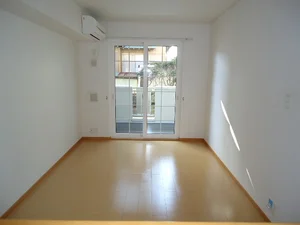 のマンスリーマンション・ウィークリーマンション「ヴィラフォンスⅡ 102・洋室(No.1314023)」メイン画像