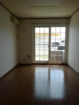 のマンスリーマンション・ウィークリーマンション「ストロベリー・ファームⅡ 103・洋室(No.1314036)」メイン画像