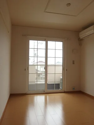 富士宮市のマンスリーマンション・ウィークリーマンション「ウィステリア・ノーヴァ 105・洋室(No.1314050)」メイン画像