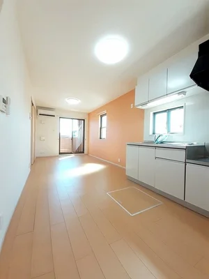 のマンスリーマンション・ウィークリーマンション「ウエスト　ヒル 101・洋室(No.1314068)」メイン画像