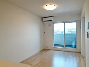 のマンスリーマンション・ウィークリーマンション「佐久平ガーデンヒルズ　Ａ 202・洋室(No.1314089)」メイン画像