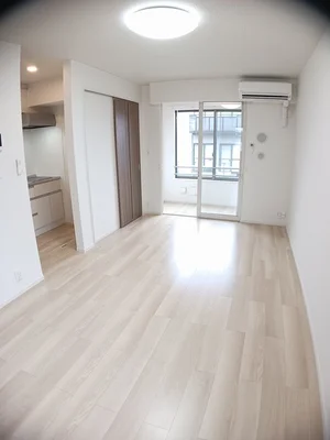 のマンスリーマンション・ウィークリーマンション「ハイツ　ＨＡＹＡＳＨＩ　２ 101・洋室(No.1314151)」メイン画像