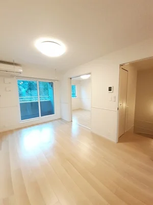 のマンスリーマンション・ウィークリーマンション「ブリリアント　Ⅱ 202・洋室(No.1314167)」メイン画像