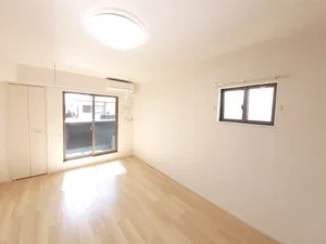 のマンスリーマンション・ウィークリーマンション「プロムナード　ナギ 203・洋室(No.1314169)」メイン画像