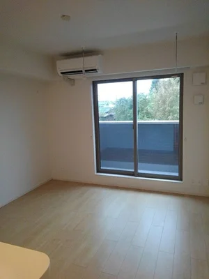 のマンスリーマンション・ウィークリーマンション「ＥＳＰＯＩＲ　ＵＢＥ　Ⅱ 202・洋室(No.1314196)」メイン画像